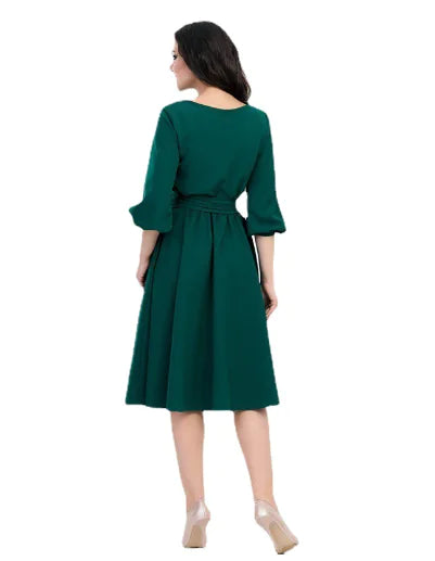 Women's Waist-Tight 3/4 Sleeve Dress with Belt