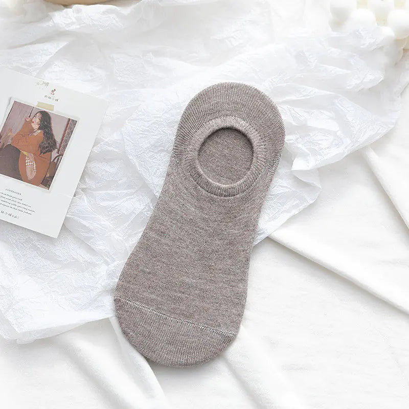 Solid Color Invisible Boat Socks for Men and Women