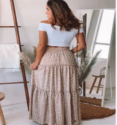 Classic Midi Skirt with Elastic Waist and Pleats